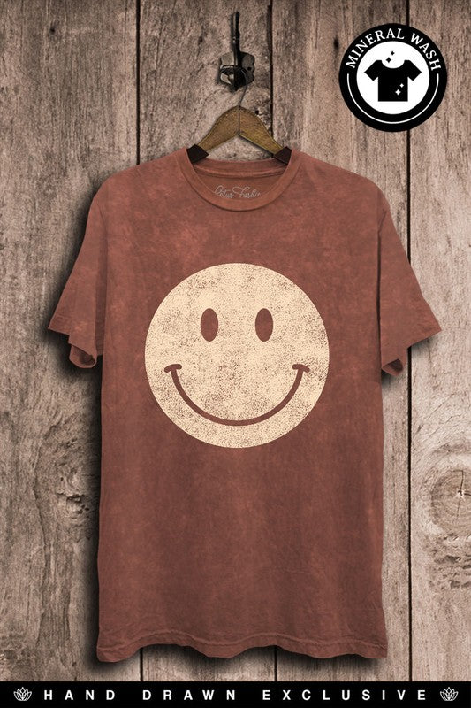 Just Keep Smiling Tee