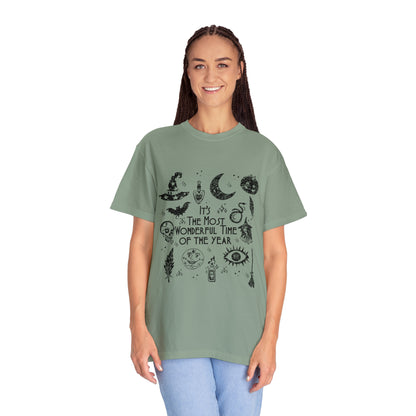 Halloween it's the most wonderful time of the year Graphic tee