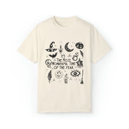 Halloween it's the most wonderful time of the year Graphic tee