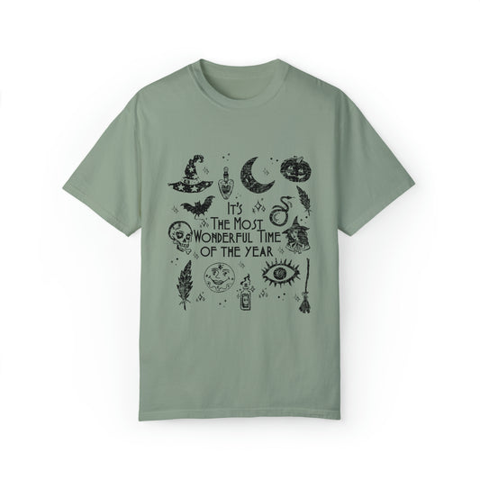 Halloween it's the most wonderful time of the year Graphic tee